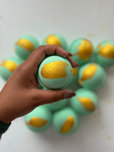 Load image into Gallery viewer, BATH BOMB