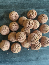 Load image into Gallery viewer, BUBBLE BATH TRUFFLE