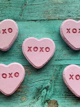 Load image into Gallery viewer, ARTISAN BATH BOMB