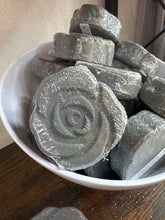 Load image into Gallery viewer, ARTISAN BATH BOMB