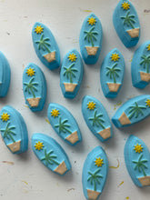 Load image into Gallery viewer, ARTISAN BATH BOMB