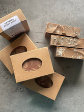 Charger l'image dans la galerie, SAVON ARTISANAL À L'AVOINE STOUT