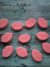 Load image into Gallery viewer, ARTISAN BATH BOMB
