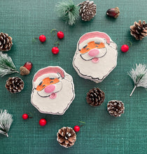 Load image into Gallery viewer, ARTISAN BATH BOMB