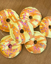 Cargar imagen en el visor de la galería, BOMBA DE BAÑO ARTESANAL